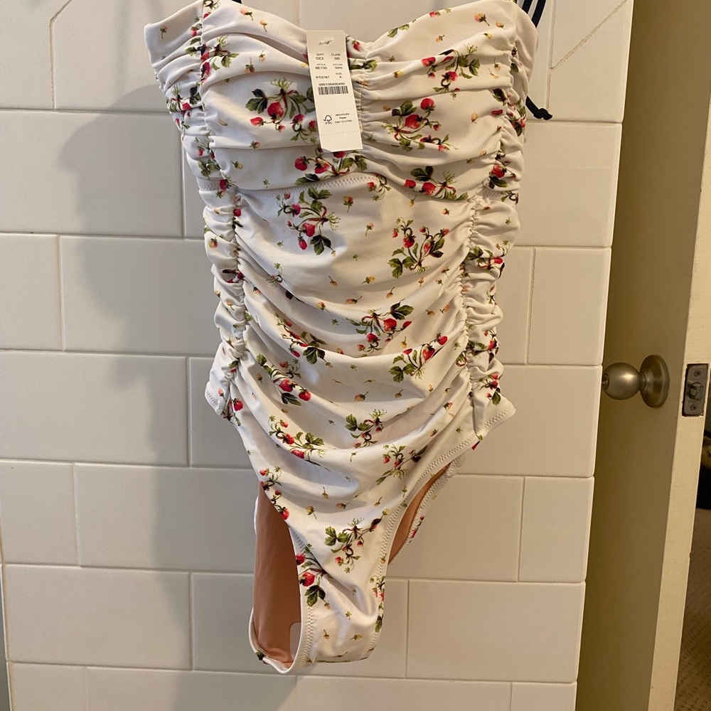 NWT J.Crew Strawberry White Print Ruched Strapless Bandeau swimsuit Sz 4 Small